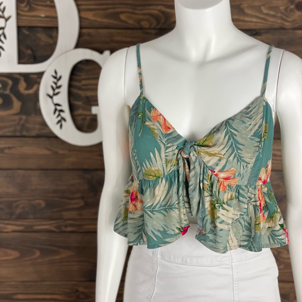 Forever 21 | Tropical Bow Tie Front Ruffle Cami‎ Cropped Tank Top